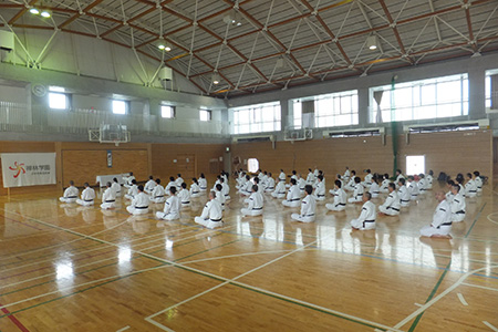 鎮魂行